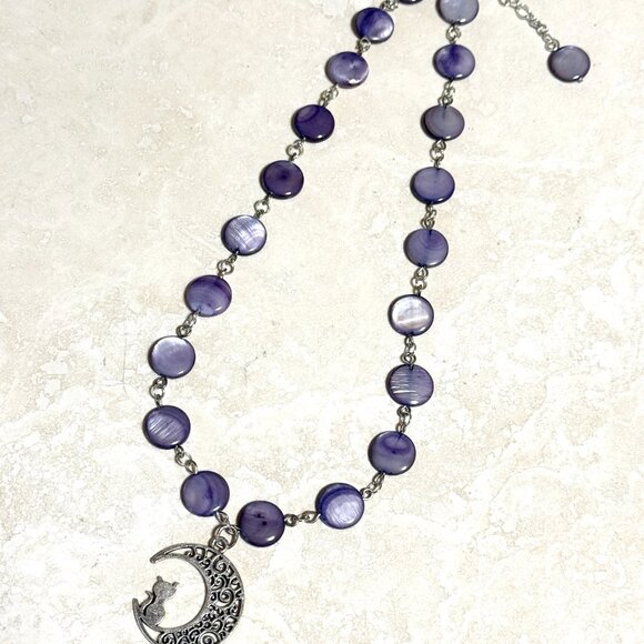 Purple Mother of Pearl Beaded Short Necklace + Cat on the Moon Pendant - Picture 5 of 13